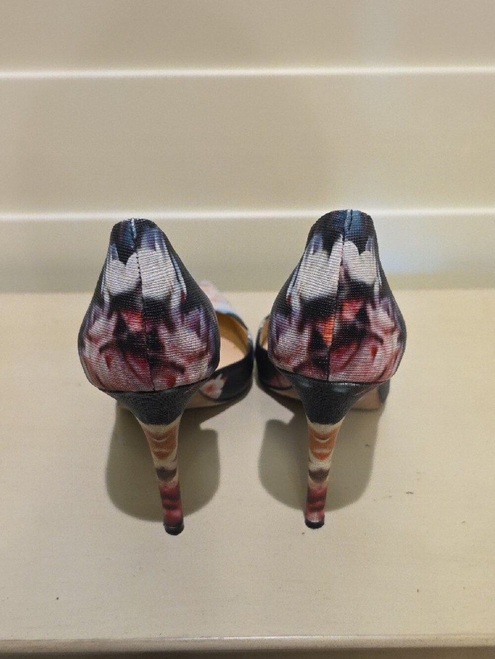 Jessica Simpson Black Floral Pointed-Toe Pumps - Picture 3 of 3